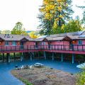 Creekside Inn & Resort