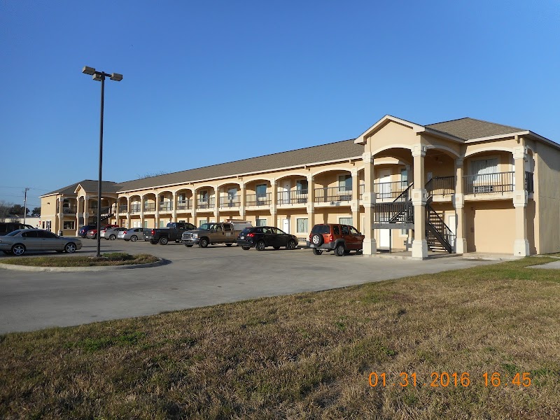Crossroads Inn & Suites in Victoria, Texas, United States