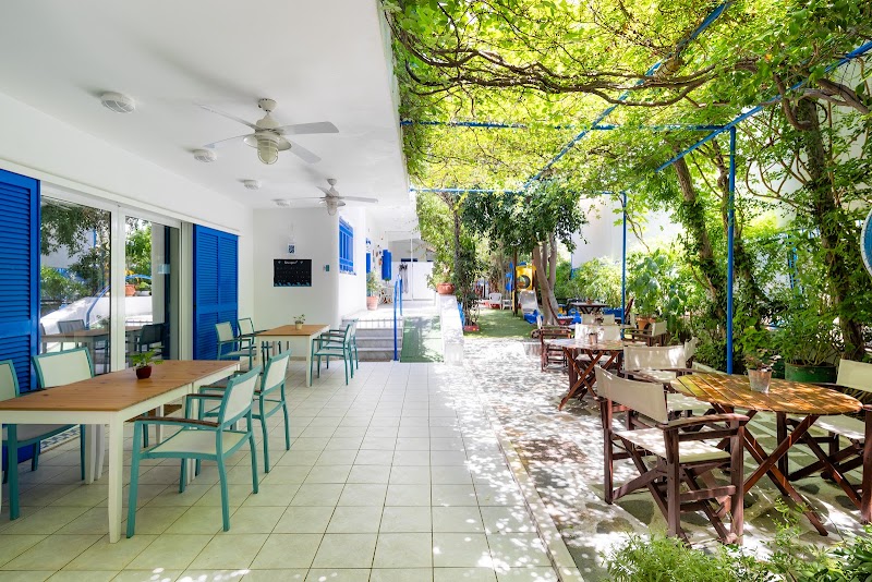 Daphne's Club Hotel Apartments in Xylokastro, Greece