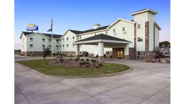 Days Inn & Suites by Wyndham Columbus NE in Columbus, Nebraska, United States