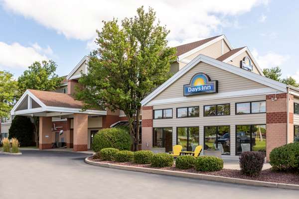 Days Inn & Suites by Wyndham Madison in Monona, Wisconsin, United States