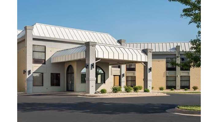 Days Inn & Suites by Wyndham Merrillville in Merrillville, Indiana, United States