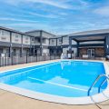 Days Inn & Suites by Wyndham Niagara Falls/Buffalo