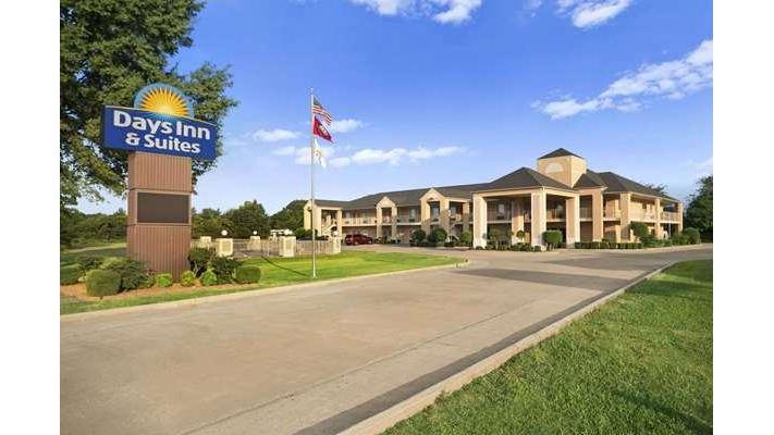 Days Inn & Suites by Wyndham Stuttgart in Stuttgart, Arkansas, United States