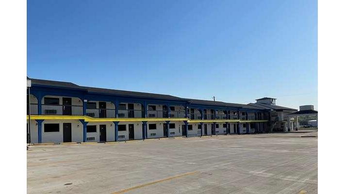 Days Inn & Suites by Wyndham Sulphur Springs in Sulphur Springs, Texas, United States