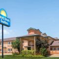 Days Inn & Suites by Wyndham Wichita