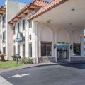 Days Inn by Wyndham Garden Grove/Anaheim South