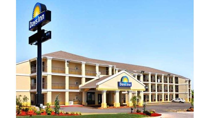 Days Inn by Wyndham Moore Oklahoma City in Moore, Oklahoma, United States