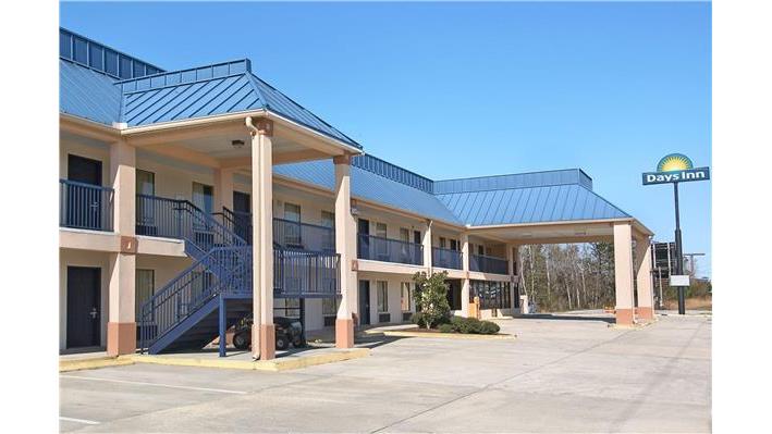 Days Inn by Wyndham Ocean Springs in Ocean Springs, Mississippi, United States