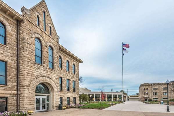 Days Inn by Wyndham Ottawa in Ottawa, Kansas, United States