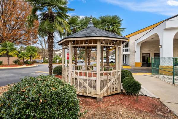 Days Inn by Wyndham Raleigh Midtown in Raleigh, North Carolina, United States