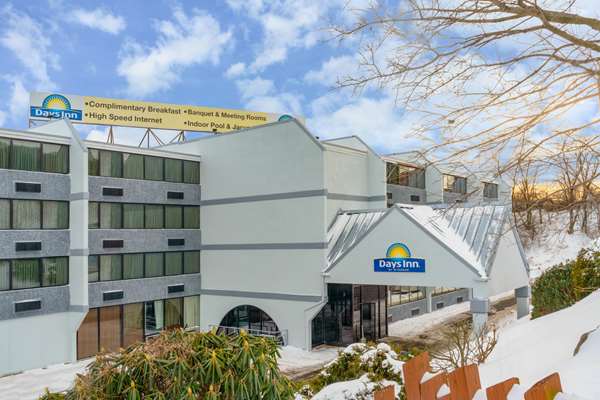 Days Inn by Wyndham Scranton PA in Scranton, Pennsylvania, United States