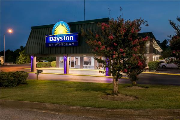 Days Inn by Wyndham Seneca-Clemson in Seneca, South Carolina, United States