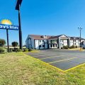 Days Inn by Wyndham Shawnee