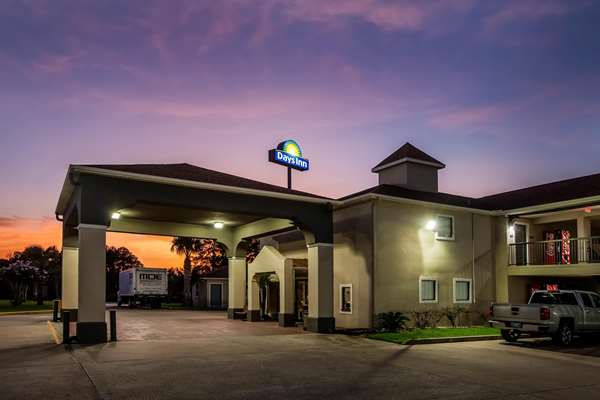 Days Inn by Wyndham Sulphur West in Sulphur, Louisiana, United States