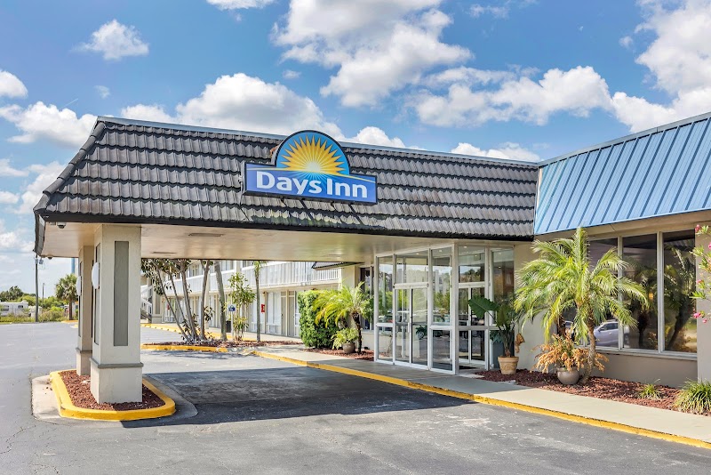 Days Inn by Wyndham Titusville Kennedy Space Center in Titusville, Florida, United States