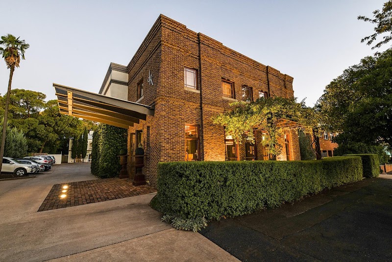 De Russie Boutique Hotel in Orange, Australia