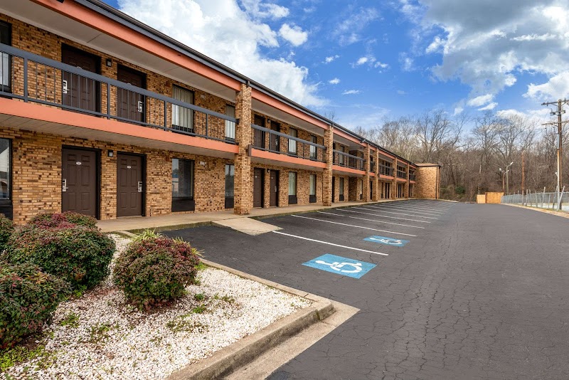 Econo Lodge Inn & Suites in Spartanburg, South Carolina, United States