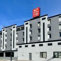 Econo Lodge Inn & Suites