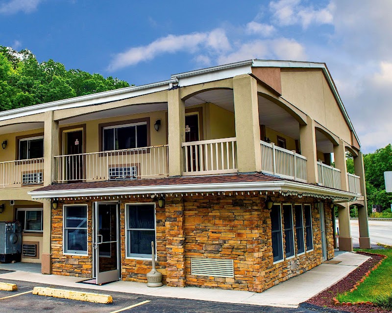 Econo Lodge Inn & Suites Bridgeville in Pleasant Hills, Pennsylvania, United States