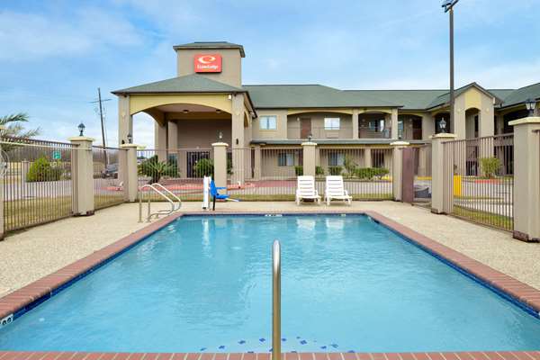 Econo Lodge Inn & Suites Port Arthur in Port Arthur, Texas, United States