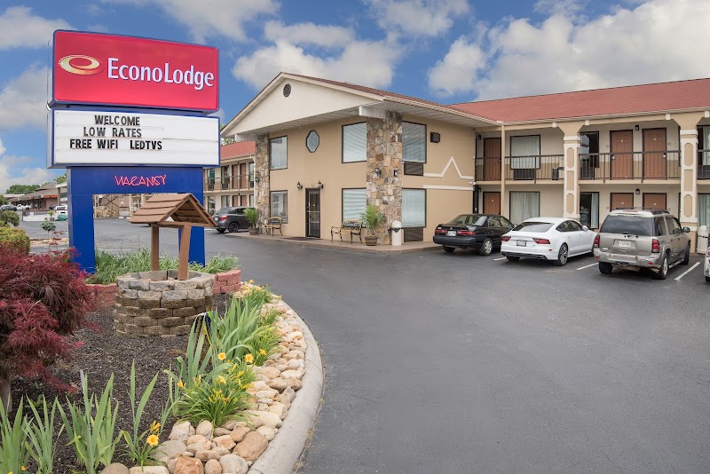 Econo Lodge Sevierville in Sevierville, Tennessee, United States