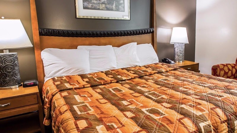 Econo Lodge Tonawanda I-290 in Tonawanda, New York, United States