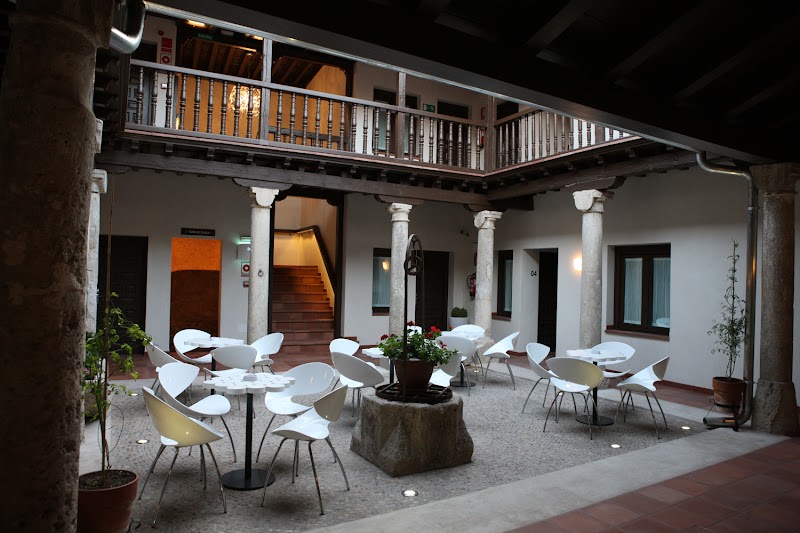 Evenia Alcalá Boutique Hotel in Alcala de Henares, Spain