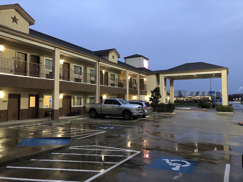 Express Inn in Wharton, Texas, United States