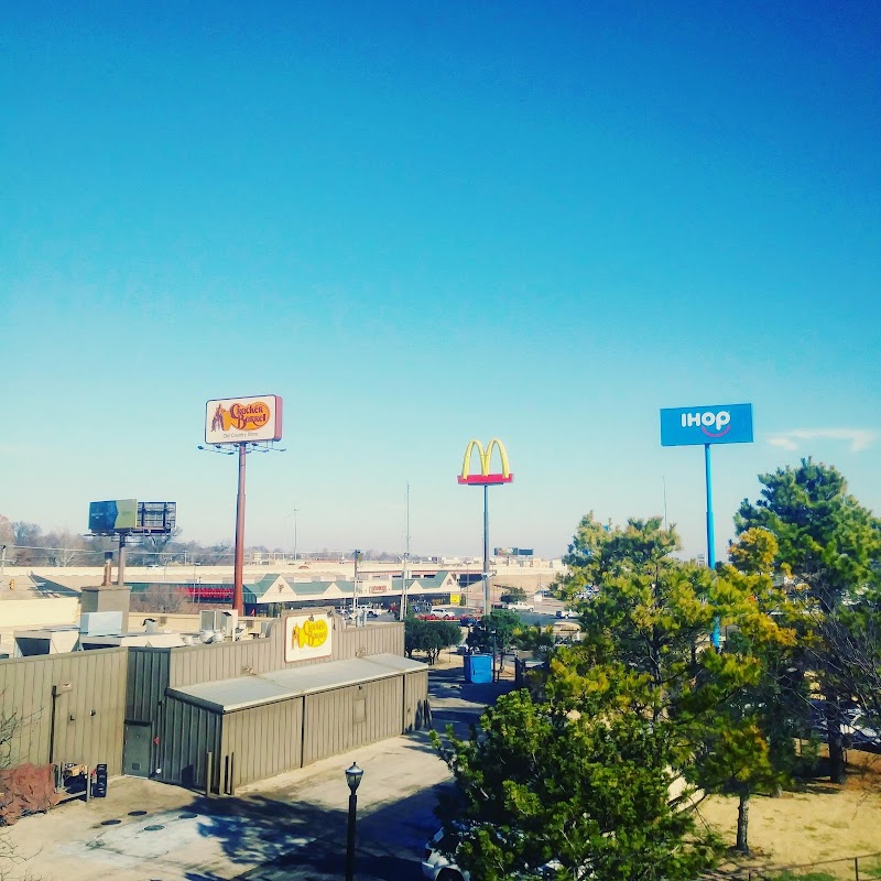 Extended Stay America - Tulsa - Central in Tulsa, Oklahoma, United States