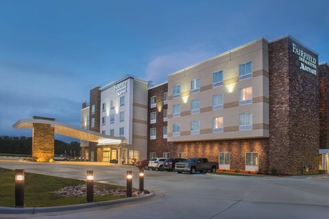 Fairfield Inn & Suites Washington in Washington, North Carolina, United States