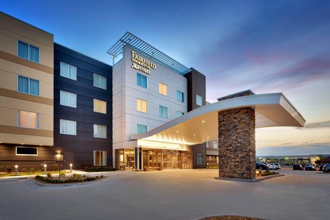 Fairfield Inn & Suites by Marriott Springfield North in Springfield, Missouri, United States