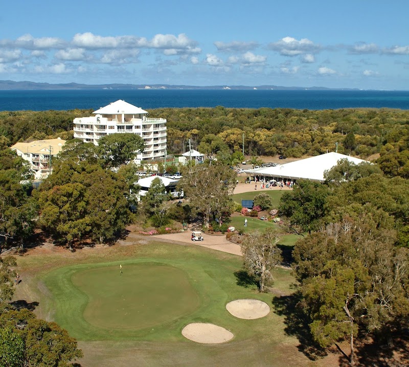 Fairways Golf & Beach Retreat in Bongaree, Australia