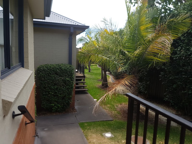 Francis Phillip Motor Inn & The Lodge in Singleton, Australia