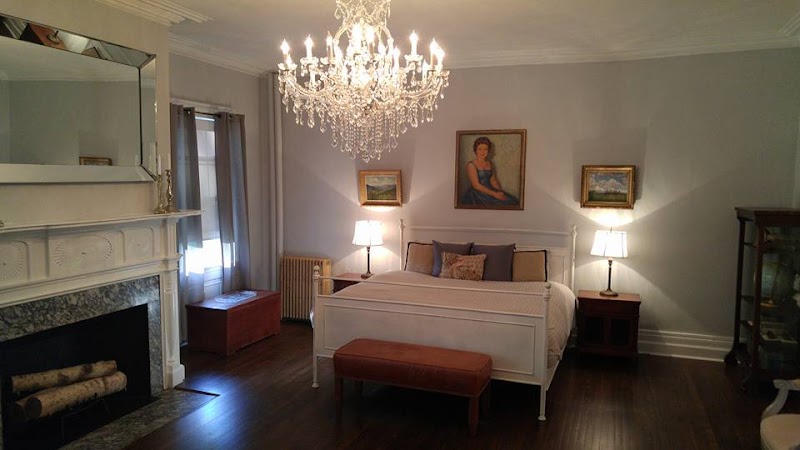 Gardner Farm Inn in Troy, New York, United States