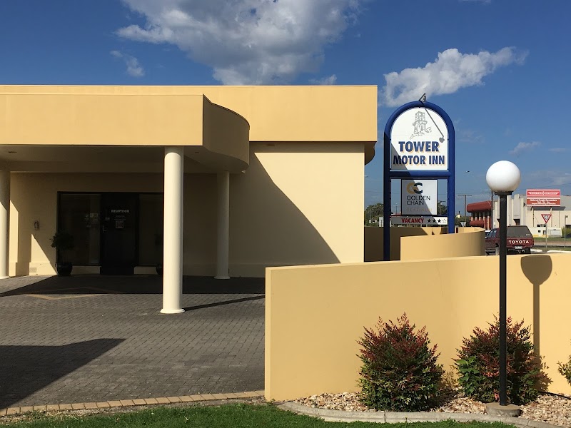 Golden Chain Tower Motor Inn in Mount Gambier, Australia