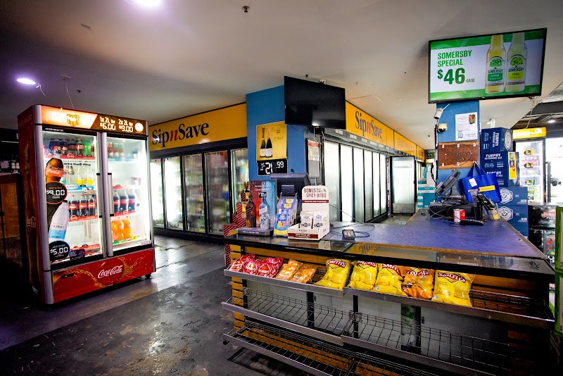 Grand Tasman Hotel in Port Lincoln, Australia