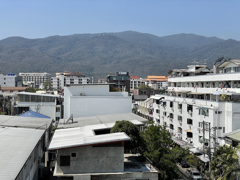 Green Palace Hotel in Ban Chang Phuak, Thailand
