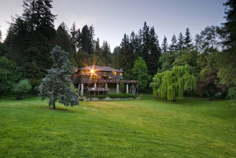 Guerneville Lodge in Guerneville, California, United States