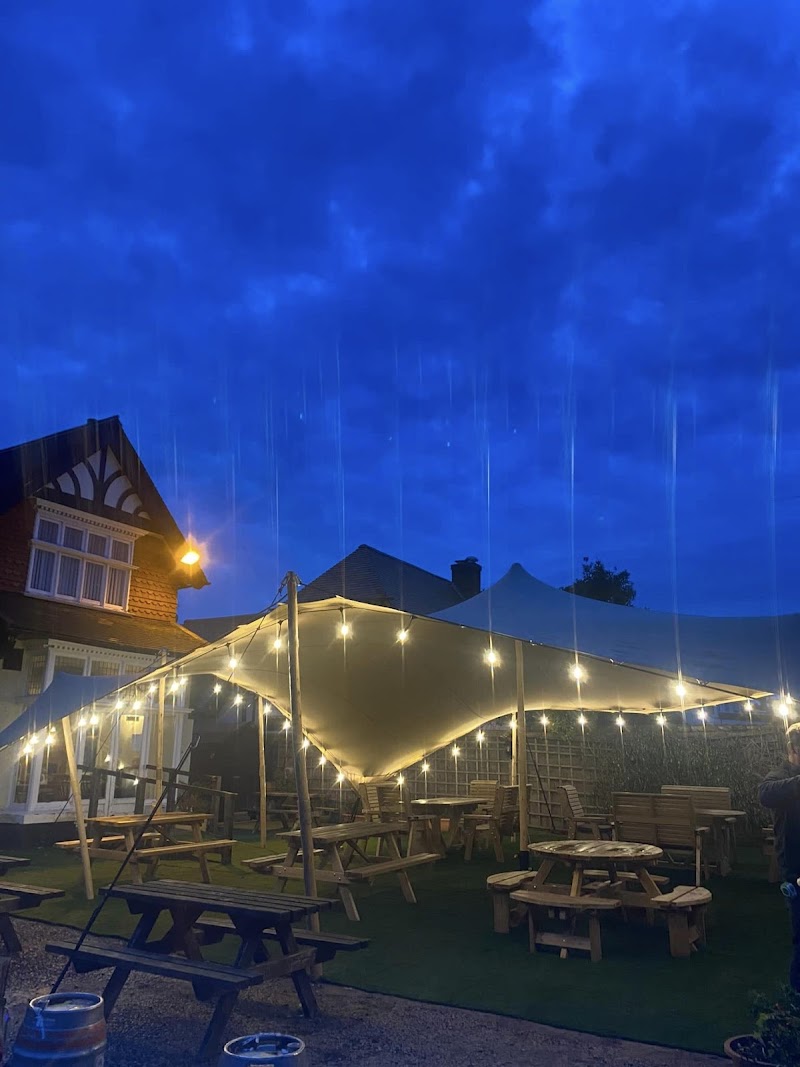 Halcyon Quest Hotel in Prestatyn, United Kingdom