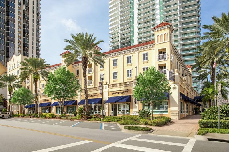 Hampton Inn & Suites St. Petersburg/Downtown in St. Petersburg, Florida, United States