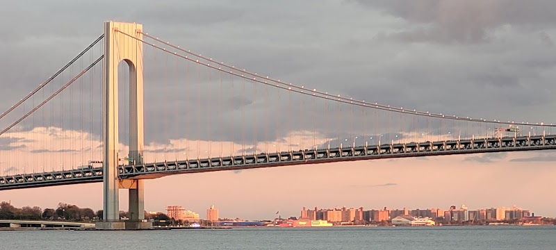 Harbor House Bed & Breakfast in Staten Island, New York, United States