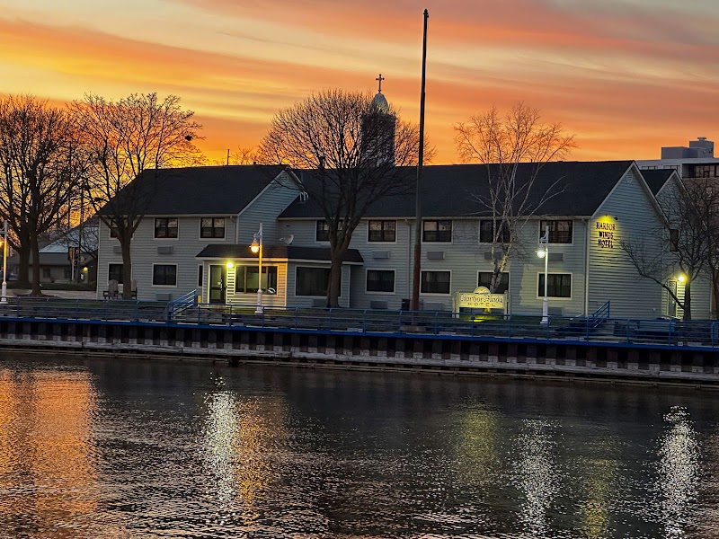 Harbor Winds Hotel in Sheboygan, Wisconsin, United States
