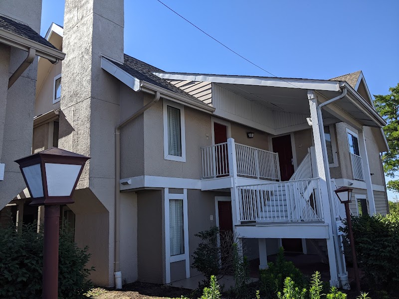 Hawthorn Suites by Wyndham St. Louis Westport Plaza in Maryland Heights, Missouri, United States