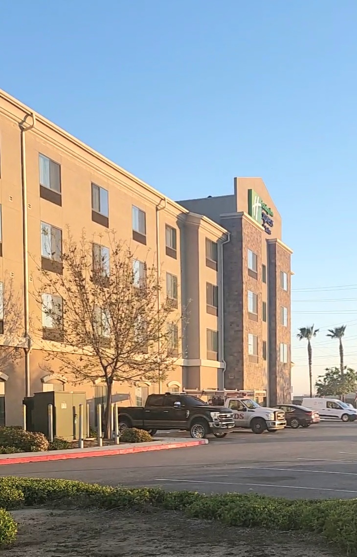 Holiday Inn Express Bakersfield Airport in Bakersfield, California, United States