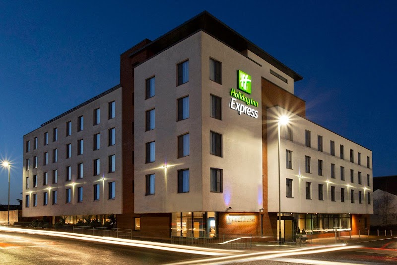 Holiday Inn Express Cheltenham Town Centre in Cheltenham, United Kingdom