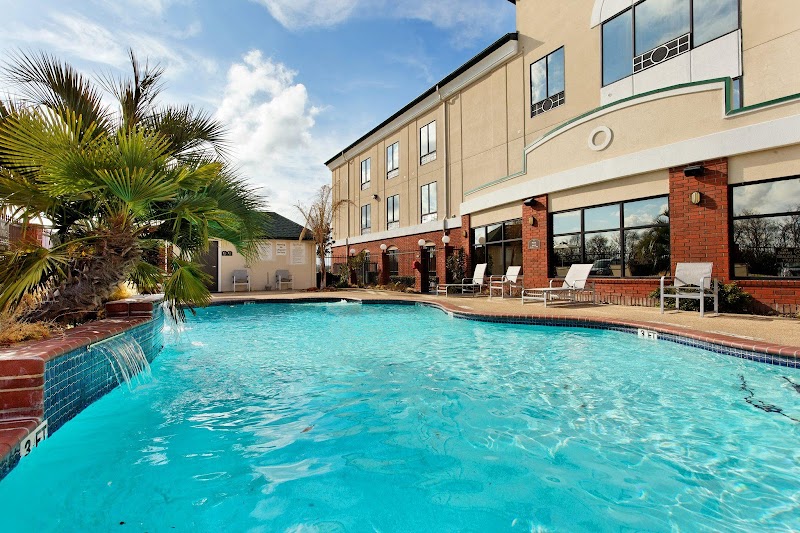 Holiday Inn Express Crockett in Crockett, Texas, United States
