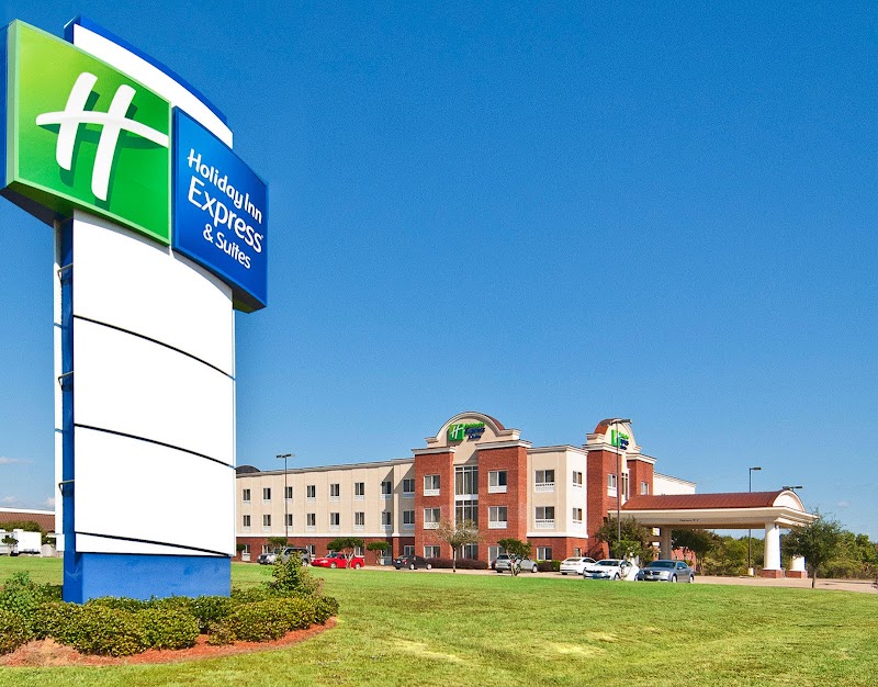 Holiday Inn Express Hotel & Suites Canton in Canton, Mississippi, United States