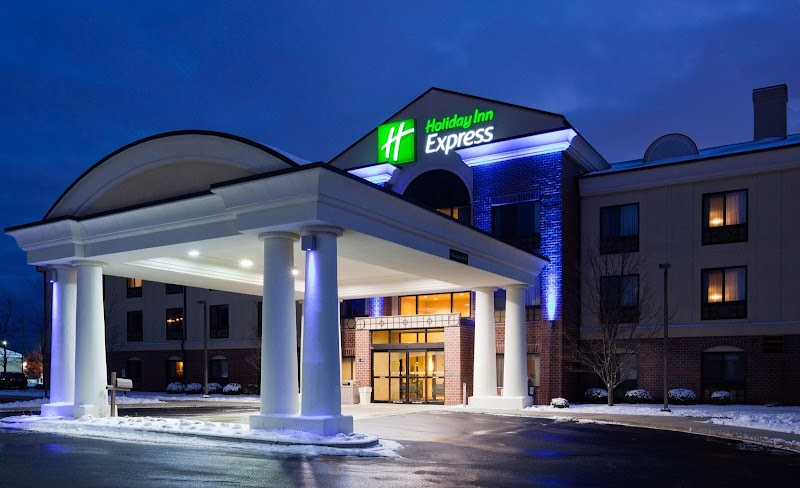 Holiday Inn Express Milwaukee North Brown Deer/Mequon in Brown Deer, Wisconsin, United States