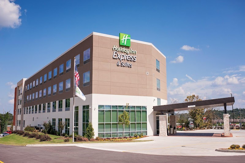 Holiday Inn Express & Suites Birmingham North - Fultondale in Fultondale, Alabama, United States
